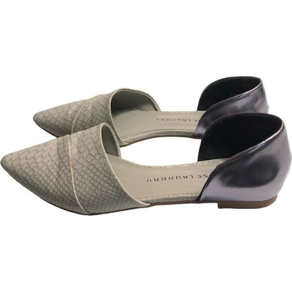 CHINESE LAUNDRY Light Gray Snake Pattern Pointed Flats - Picture 2 of 11